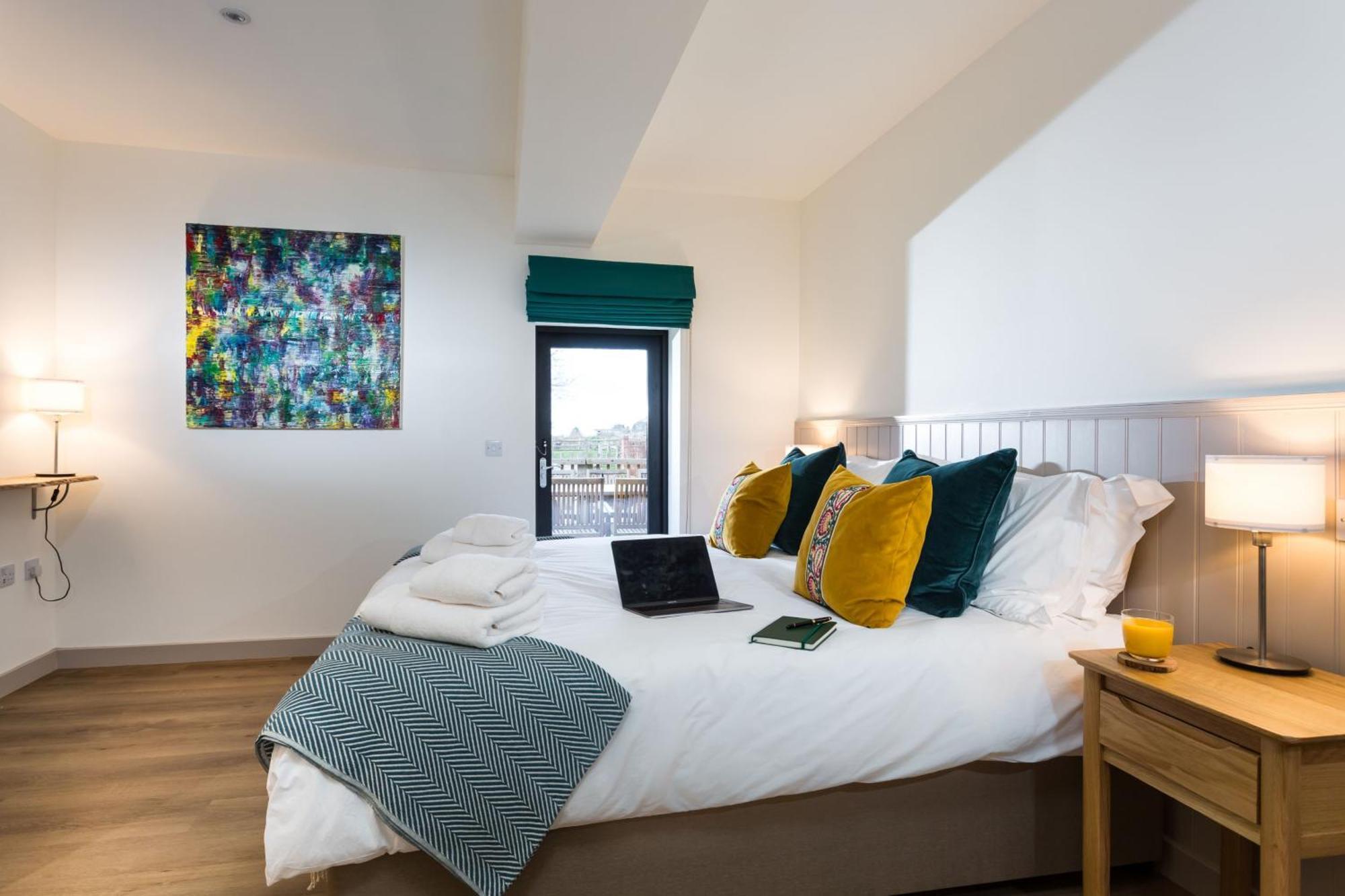 The Barn At Plas Ashpool Sleeps 8 Llandyrnog Luaran gambar