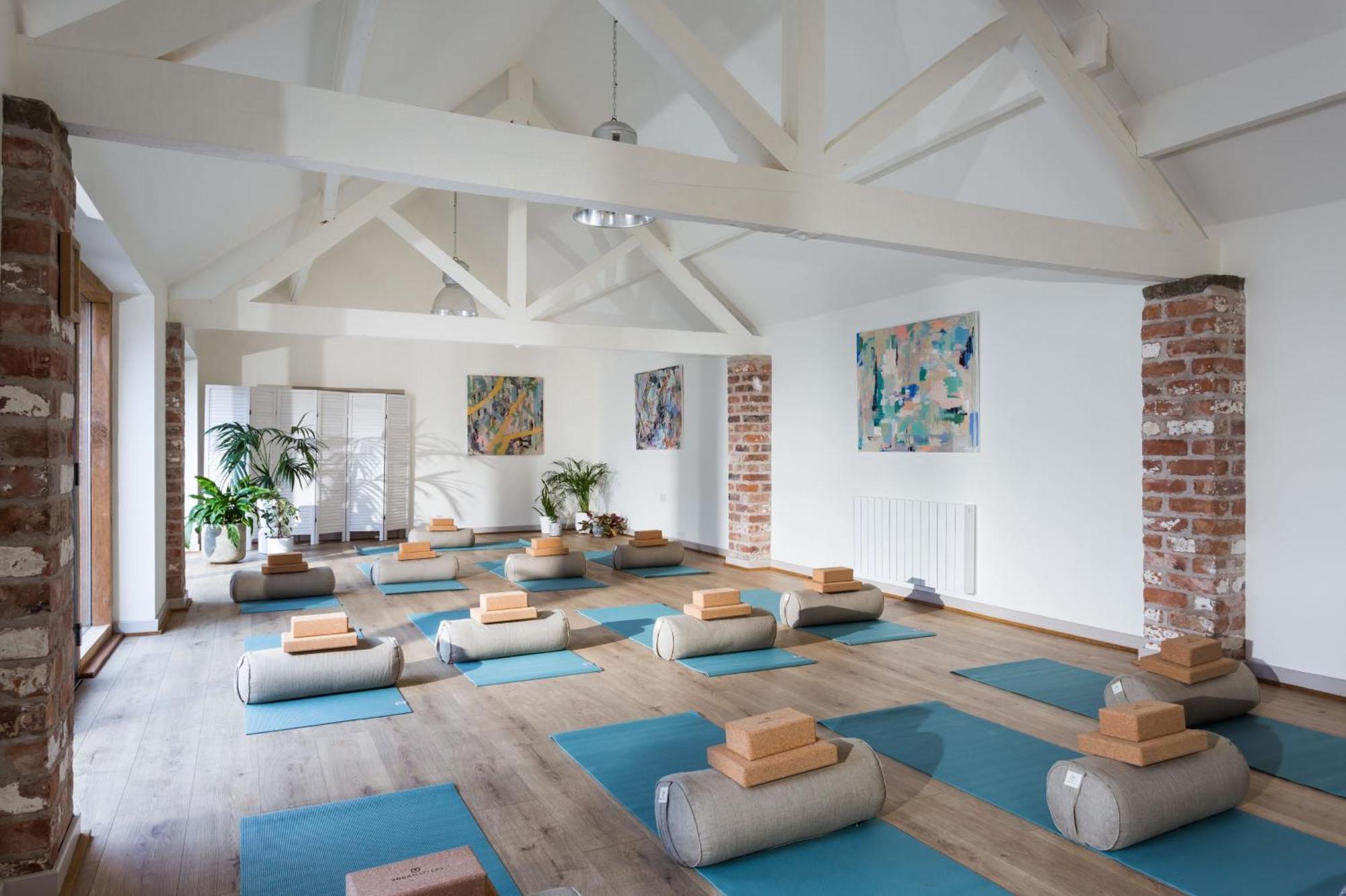 The Barn At Plas Ashpool Sleeps 8 Llandyrnog Luaran gambar